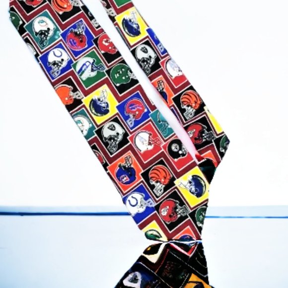 Vintage NFL Logo Tie Football Surrey - Picture 1 of 7